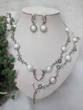 Trachtenschmuck-Set 3-tlg. aus Geweih + Straß-Ranken weiße Porzellan-Cabochons