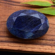226 cts natürlich blauer - 226,