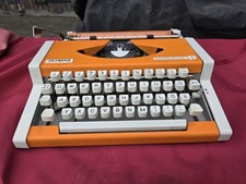 OLYMPIA TRAVELLER DE LUXE 1978 ORANGE, Ohne Abdeckung 