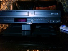 Toshiba RDX V 50 VHS_DVD Recorder