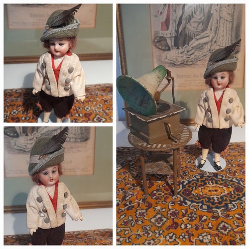 Hübscher puppenstuben junge - hübscher, puppenstuben-junge
