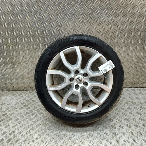 Volvo v40 cross country - v40,
