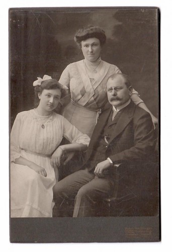 Kabinettfoto familie aus - kabinettfoto,