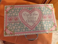 ? Deko Koffer ? Beklebt ?34 cm lang x 20 cm breit x 10 cm hoch