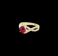 Natürlicher Burma Rubin Und