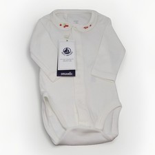 Baby Body der Marke Petit
