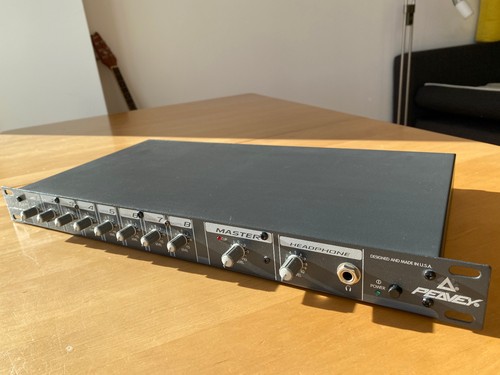 Peavey 16 channel - 16, line