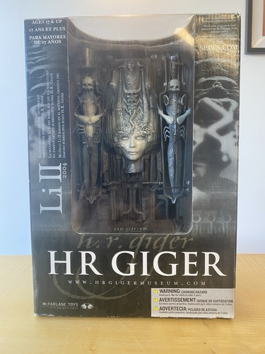 Neu museum giger figur - "neu", hr