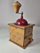 Vintage KTM Kaffeemühle mit Kamel Logo – Holz Metall – funktionsfähig