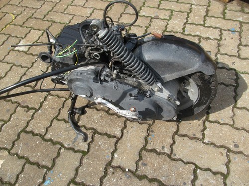 Derbi 1999 moped - derbi, roller