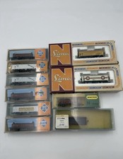 10x Güterwagen Minitrix, Lima, Arnold, Roco Spur N OVP Konvolut