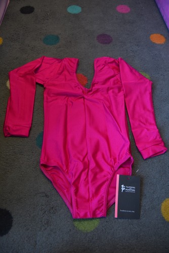 Cerise pink lycra rüschen - lycra,