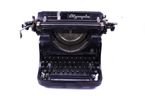Alte schreibmaschine olympia - alte,