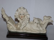 Giuseppe Armani lesendes