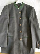 Super Mantel Leichtfried