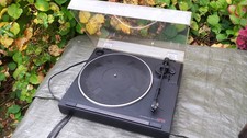 Plattenspieler turntable Luxman PD-210 schwarz semi automatich belt drive