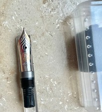 SHOPRETOURE! PELIKAN M600 Goldfeder, 14 Karat, EF