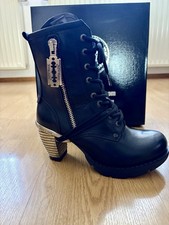 New Rock Stiefel Größe 40