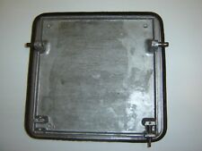 2 Trittplatten / Fußplatten   , Ersatzteile für Nähmaschinen etc.