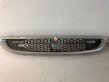 Kühlergrill Rahmen Grill Silber Smart 451 ForTwo Facelift komplett Nr. 000306