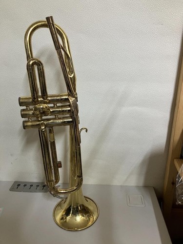 Yamaha ytr 235 trompete - bb,
