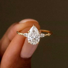 Drei Steine ​​2,30 Kt