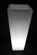 Blumenkübel Pflanzkübel