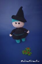 Hannah, die Hexe - Bezaubernde Häkelpuppe