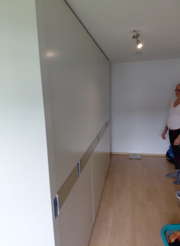 schlafzimmerschrank