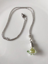 Kette und Anhänger, gefüllte "Phiole/Flasche" mit Peridot grün, Unikat, Handmade