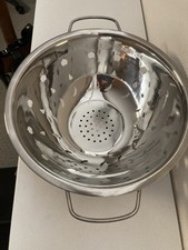 Obstschüssel, Obstschale, Schüssel, Schale, Sieb, silberfarbig, Metall