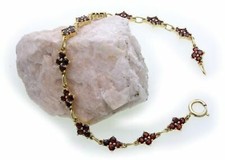 Bracelet with garnet real gold