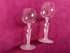 Kristall Weingläser mit Venus-Figur – satiniertes Stielglas – Art-Deco Stil - 2x