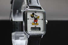 N NEUWERTIG Seiko Alba V001-5030 Mickey Ana-Digi Stahl Square Qz Damenuhr JAPAN