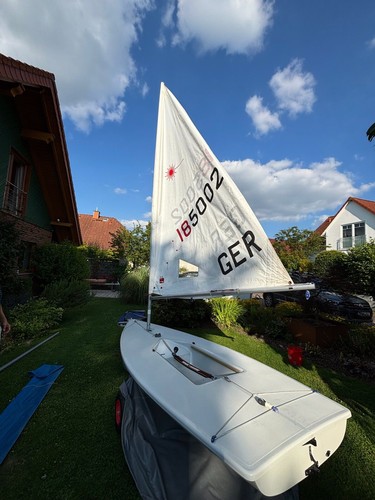 Laser ilca mit radialsegel - ilca,