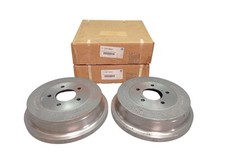 Bremstrommel hinten Set 2 Stück für CHRYSLER Voyager DODGE Caravan 04877263AG