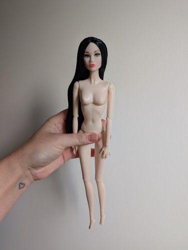 Poppy parker look alike - parker,