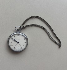 Molnija Sowjetische Taschenuhr - Silberne Farbe mit Kette - Made in UdSSR - Alt