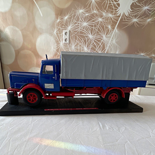 Modell lkw blau rot - lkw, mit