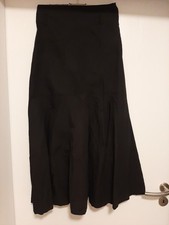 Schwarzer Rock Gr.34 -- Metal