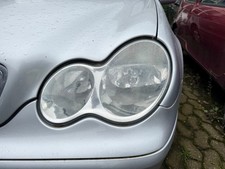 Scheinwerfer vo links Mercedes C-Klasse Kombi W 203 / 12/2006 Farbe Silber C775