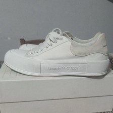 Alexander McQueen Deck