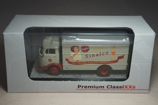 PREMIUM CLASSIXXS 1:43