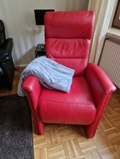 realexsessel Himolla elektrisch mit Aufstehhilfe Leder  rot 