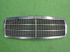 Original Mercedes-Benz W202 C-Klasse Kühlergrill A2028800083