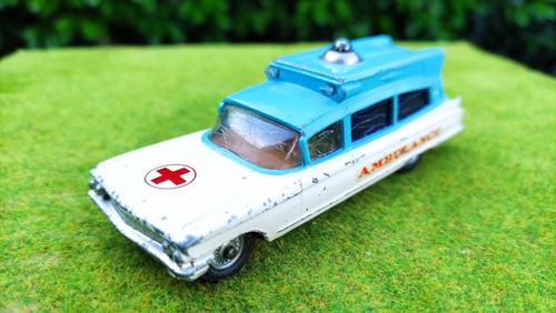 1960er corgi toys 437 cadillac - toys,