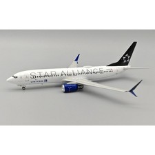 J Fox 1/200 Boeing 737-800