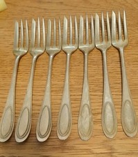 6 antike Kuchengabeln,  90 g versilbert, 