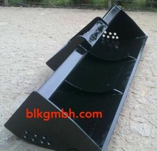 Grabenräumlöffel Schaufel