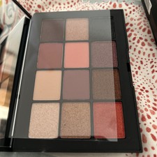 NARS EXTREME EFFECTS